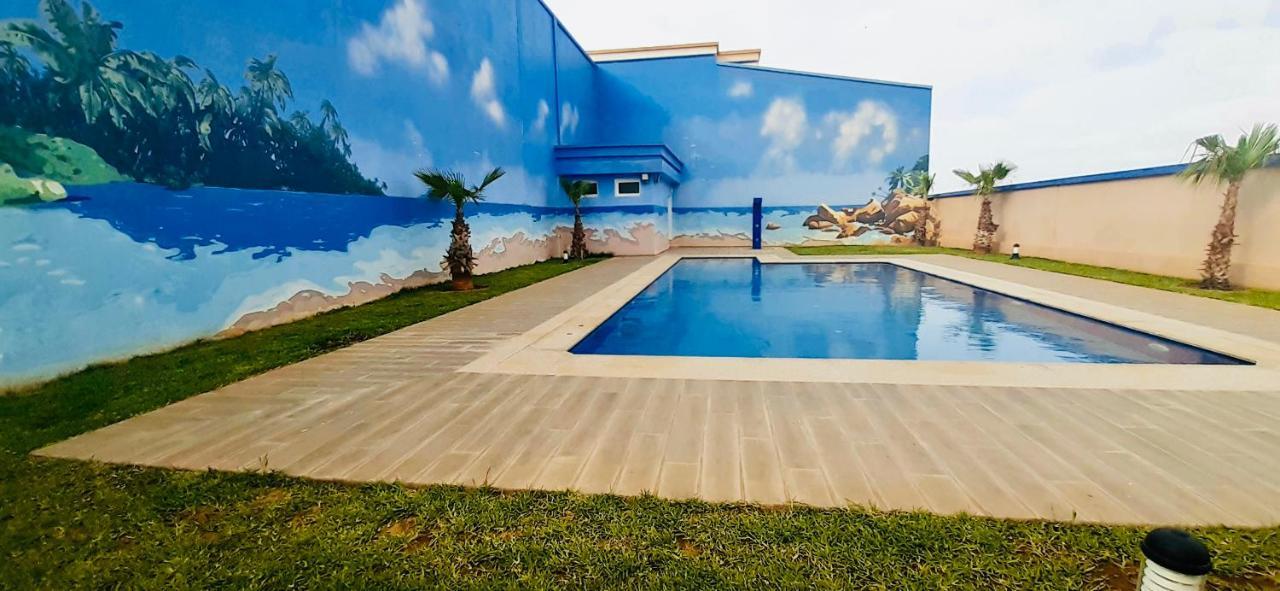 Luxueux Appartement Avec Piscine A La Marina Saïdia Exteriör bild